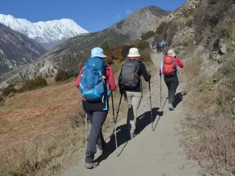 Trek du circuit des Annapurnas avec le lac Tilicho et Poon Hill
